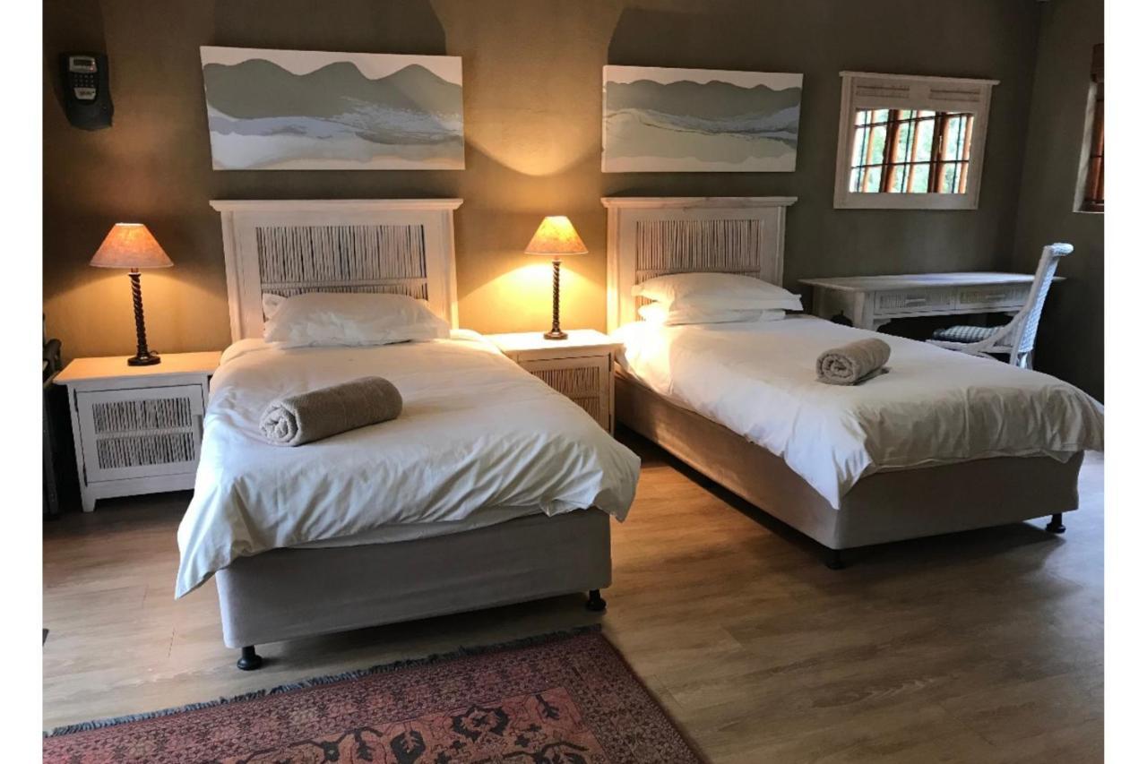 Blue Mountain View Cottages 클랜윌리엄 외부 사진