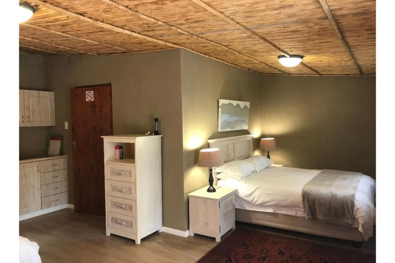 Blue Mountain View Cottages 클랜윌리엄 외부 사진